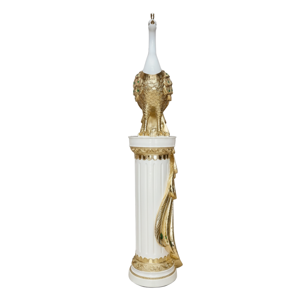 Royale Peacock Golden Grace