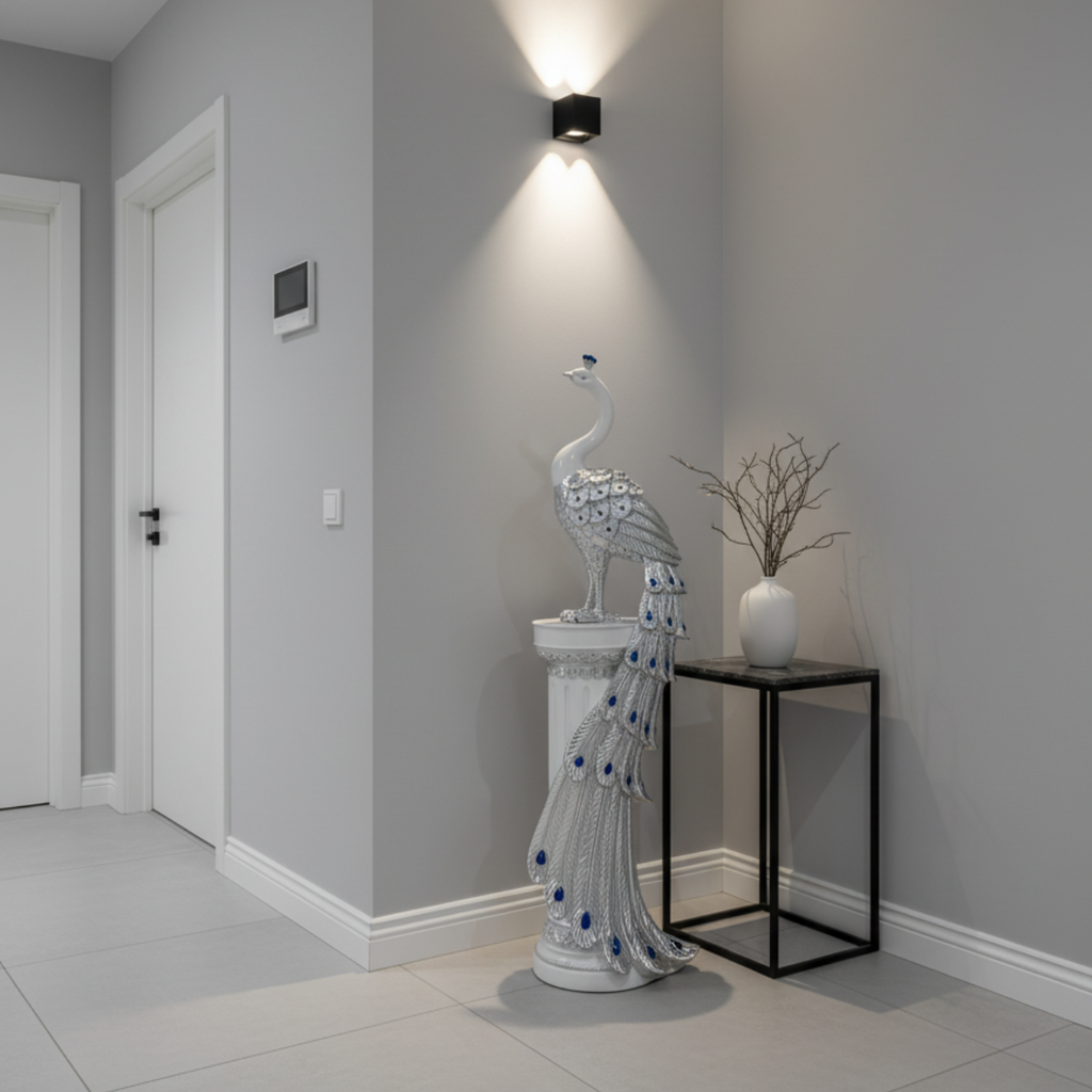 Royale Peacock Silver