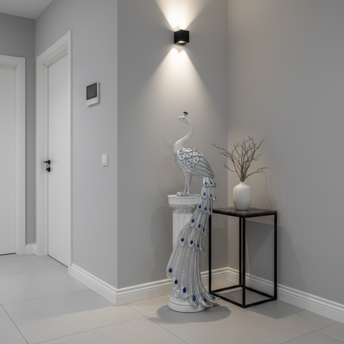Royale Peacock Silver